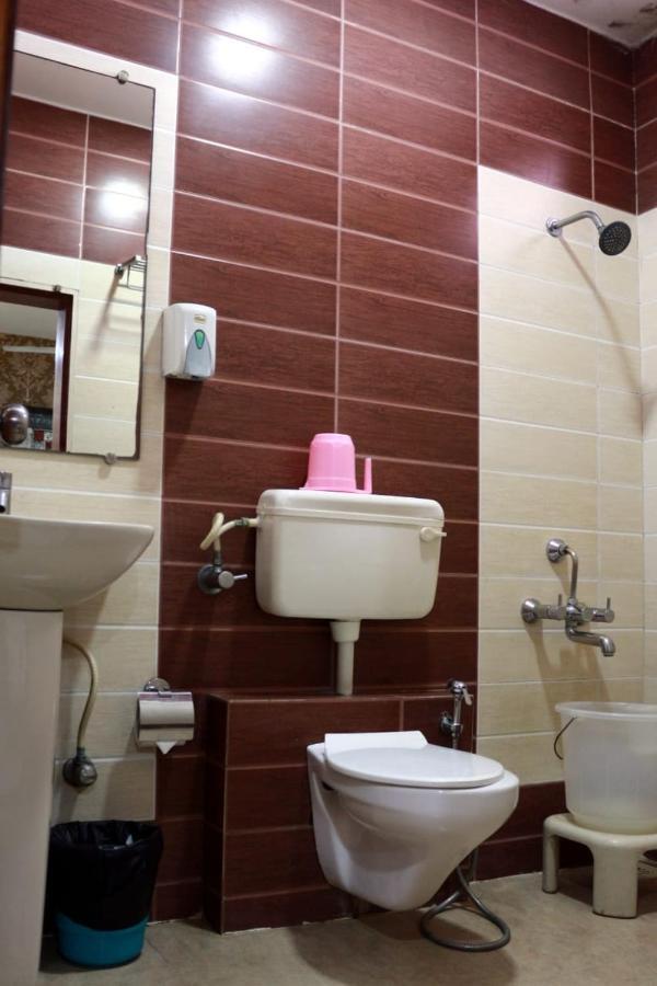 Hotel Shri Khedapati International Dewas Esterno foto